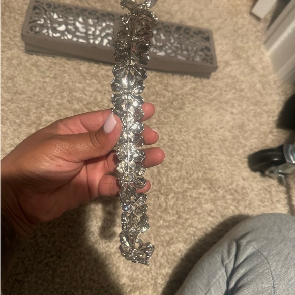 Blossom Head Piece - Picture 2 of 2